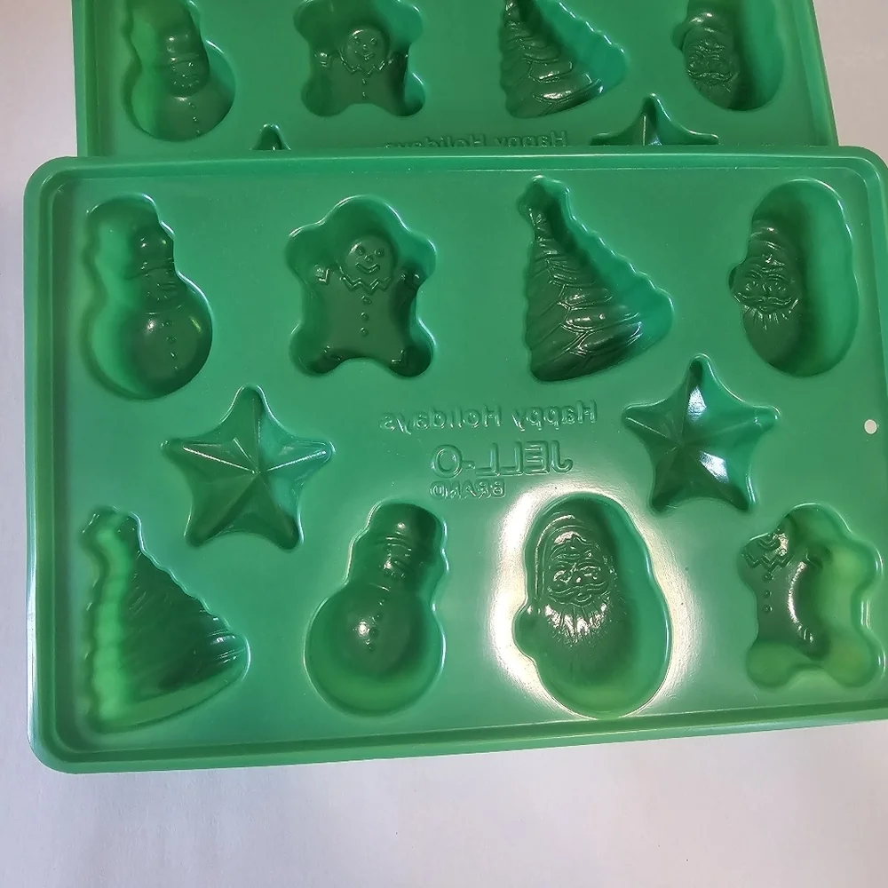 Set Of 3 Jello Jigglers Happy‎ Holiday Molds Santa Snowman Ornaments Snowflake